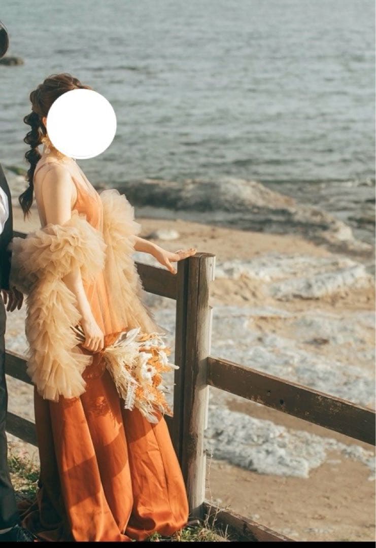 ベージュ　ボレロ