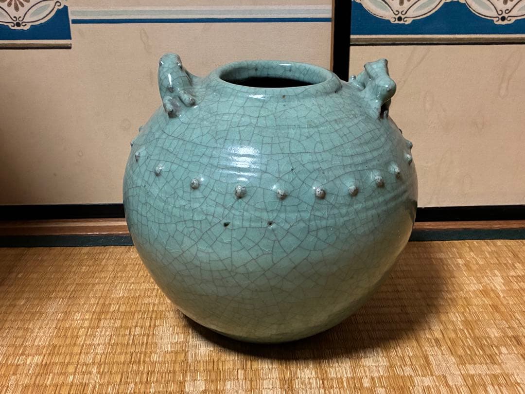 中国 龍泉窯 ひび割れ釉薬 獣耳付 丸壺 唐物