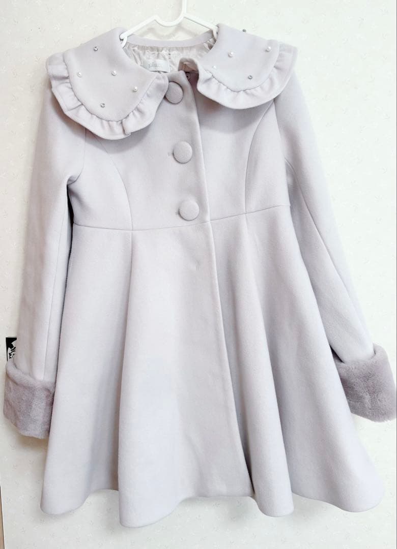 pium ビジューカラードーリーフレアコート ピンク