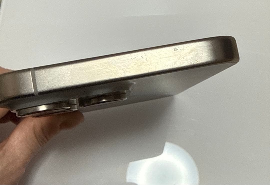 Apple iPhone 15Pro max 本体　難あり