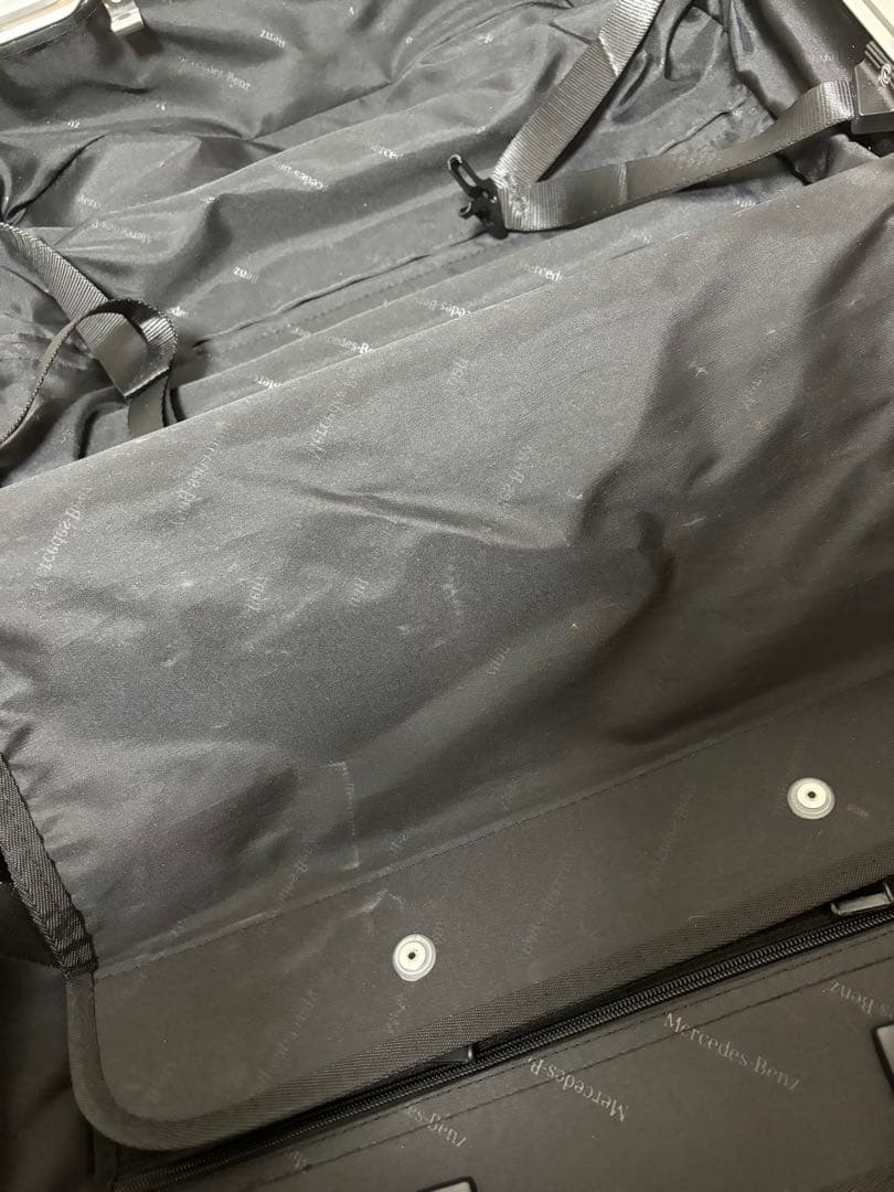 o*G様 メルセデスベンツ アルミキャリーケース