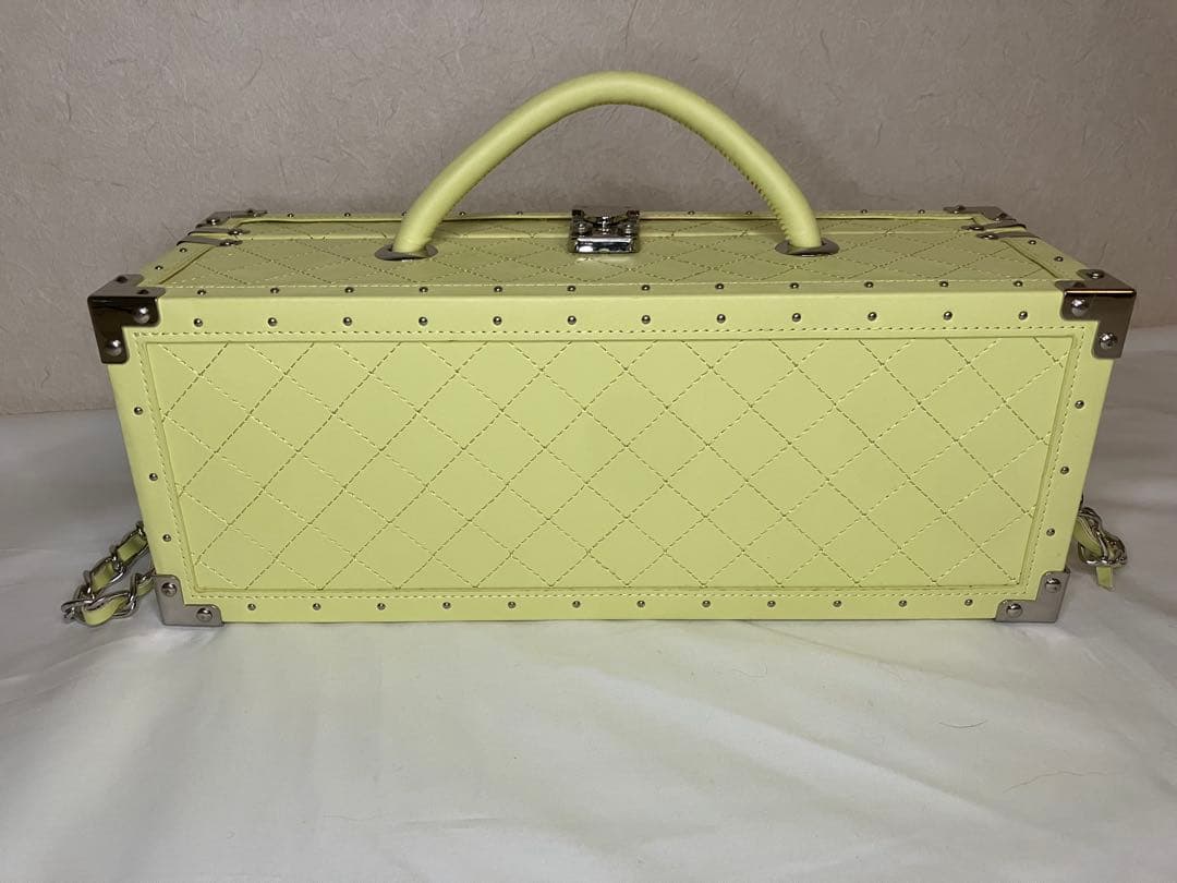 エンジェル ドゥミセック サマー イエロー レザータイプ 未開封　鍵付き