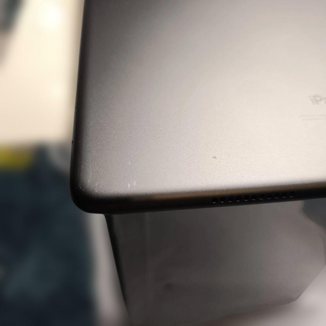 R*u様 iPad Air第3世代/64GB スペースグレイ MV0D2J/A8