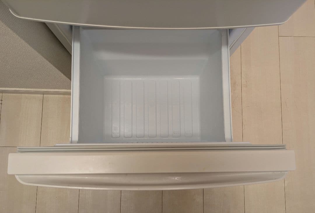 冷蔵庫 三菱 MR-P15J-W