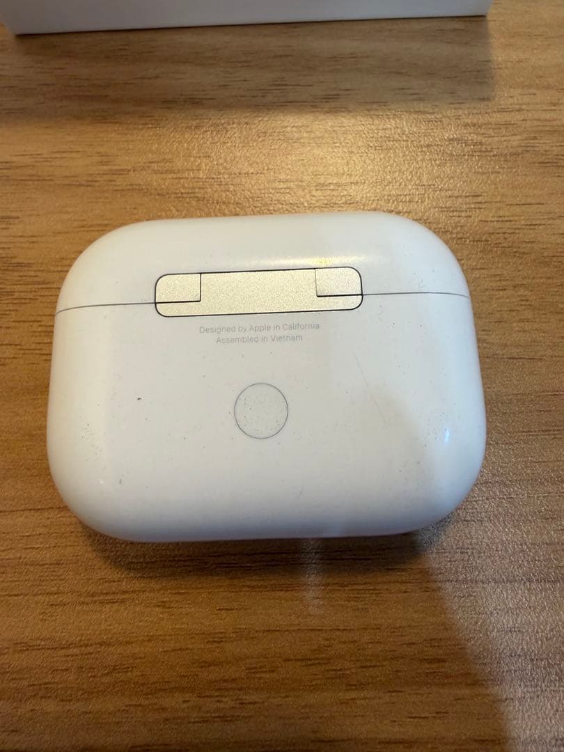 AirPods Pro 2 本体 正規品　箱付き(未使用イヤチップ付けます)