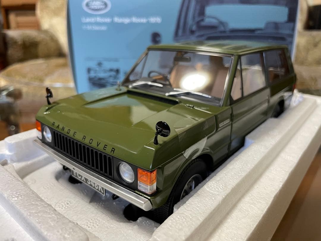 価格変更1/18オールモストリアル レンジローバー1970 グリーン 未展示品