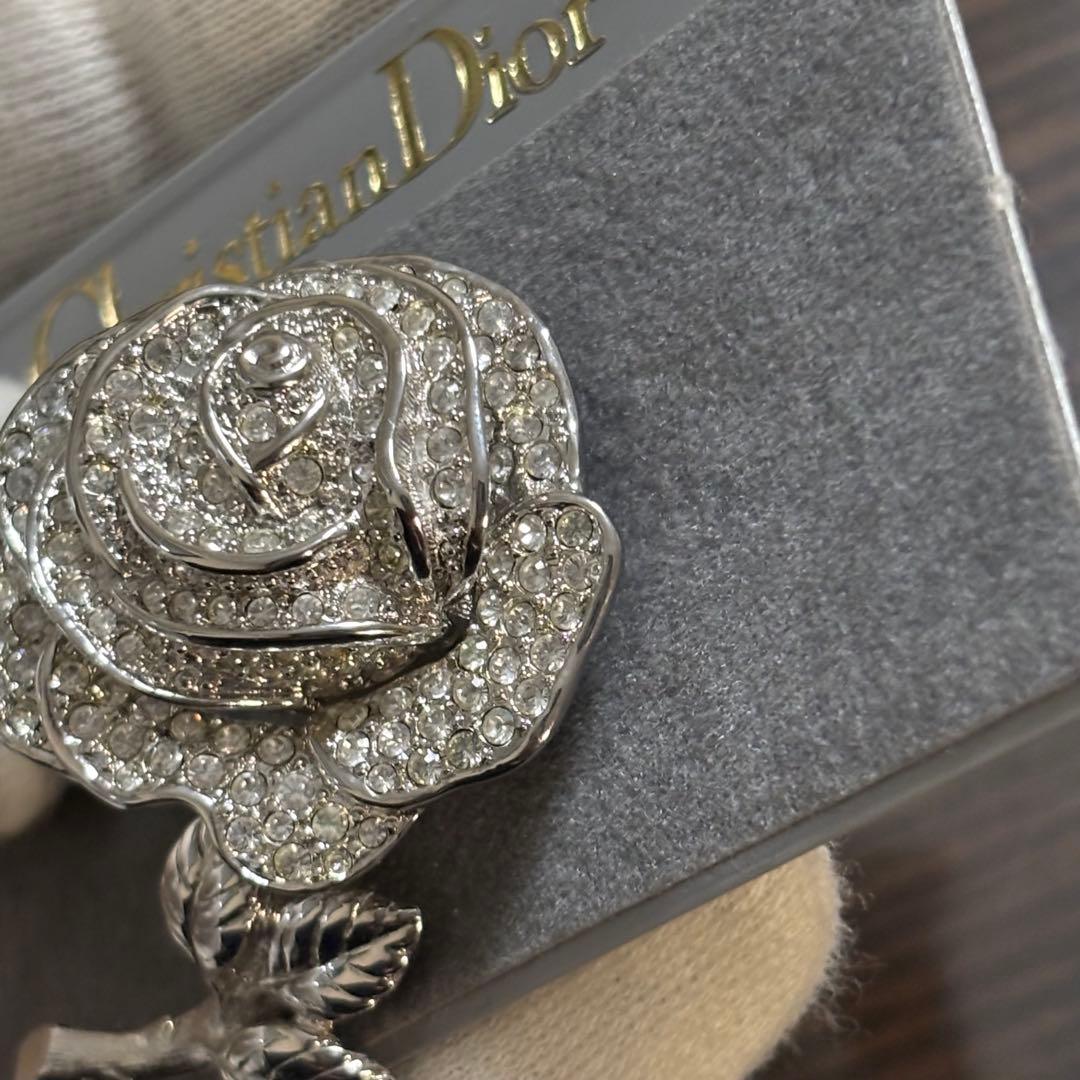 ［激レア　未使用級］ディオール　薔薇　シルバー　ラインストーン　ブローチ