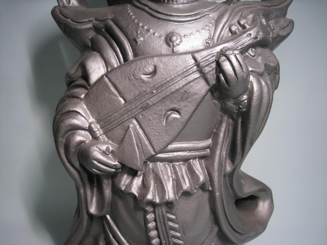 弁財天の置物　　商売繫盛　金運　音楽の神など