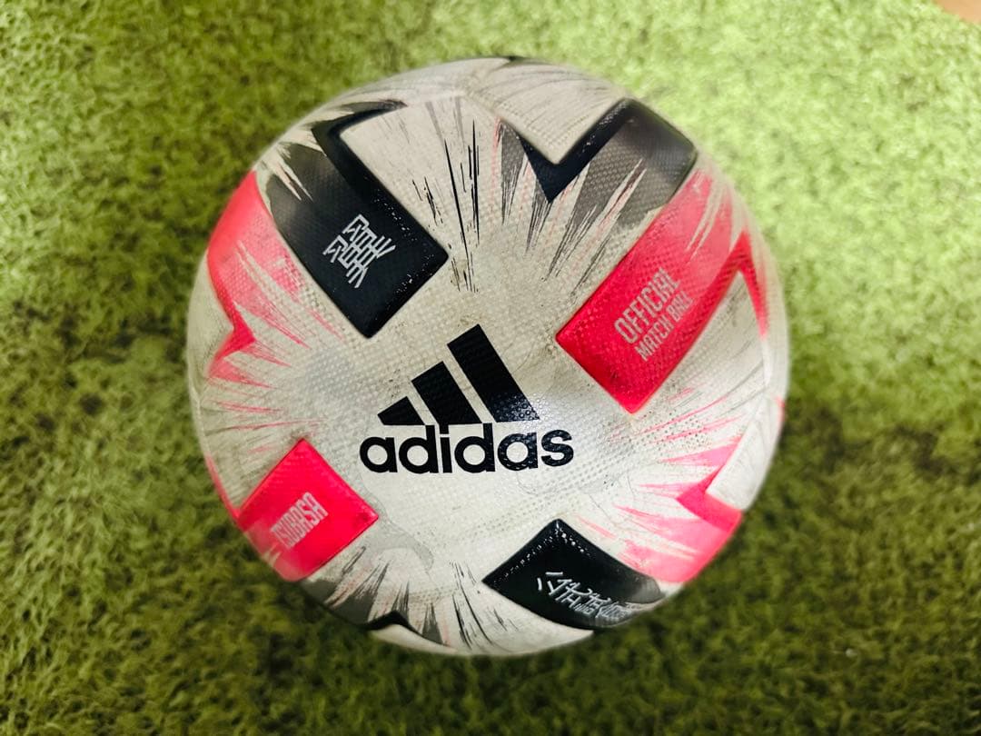 adidas 公式試合球 キャプテン翼モデル サッカーボール5号球②