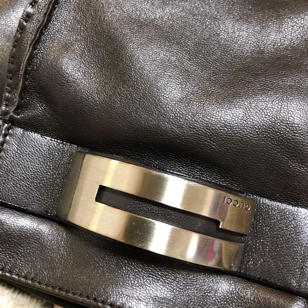 GUCCI レザー手袋 ブラウン 金属バックル付き