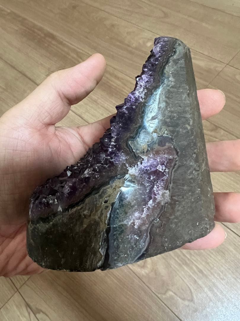 最高品質アメジストドームミニクラスター　木製台座込み 送料無料 本物保証