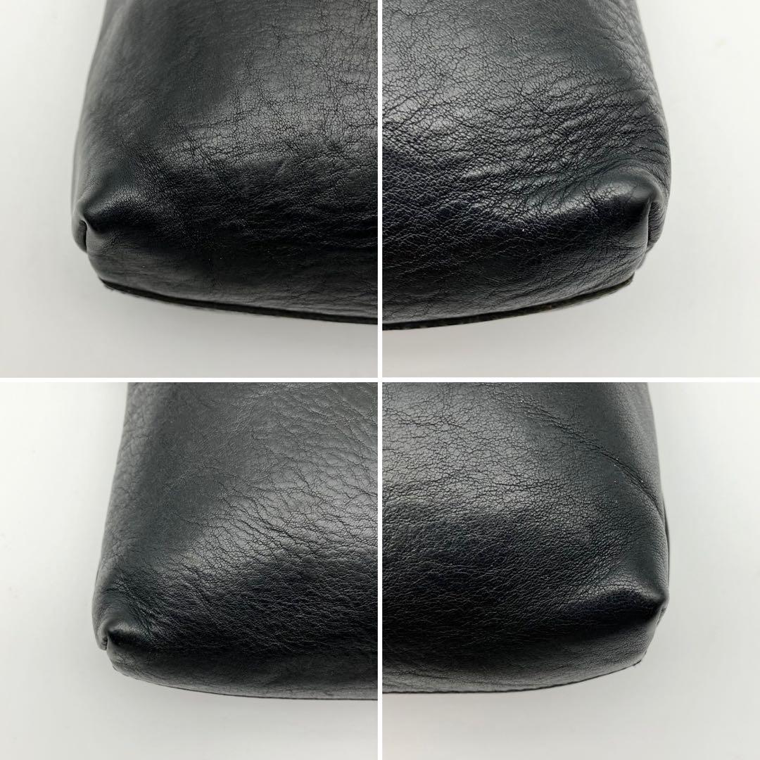 【極美品】イルビゾンテ　レザー　ショルダーバッグ　ロゴ刻印　金金具　ブラック