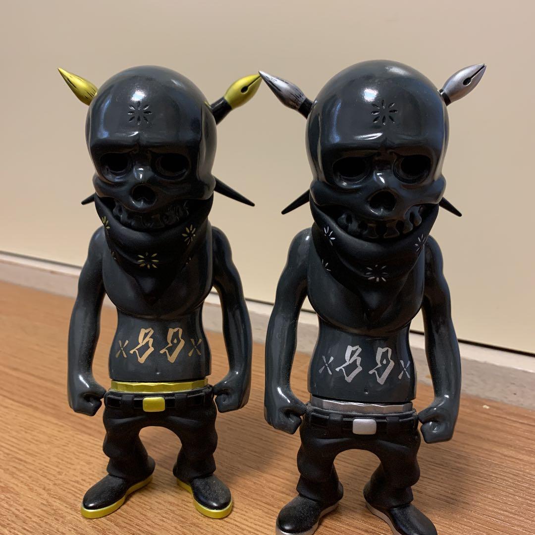 ウスグロウ フィギュア 2体