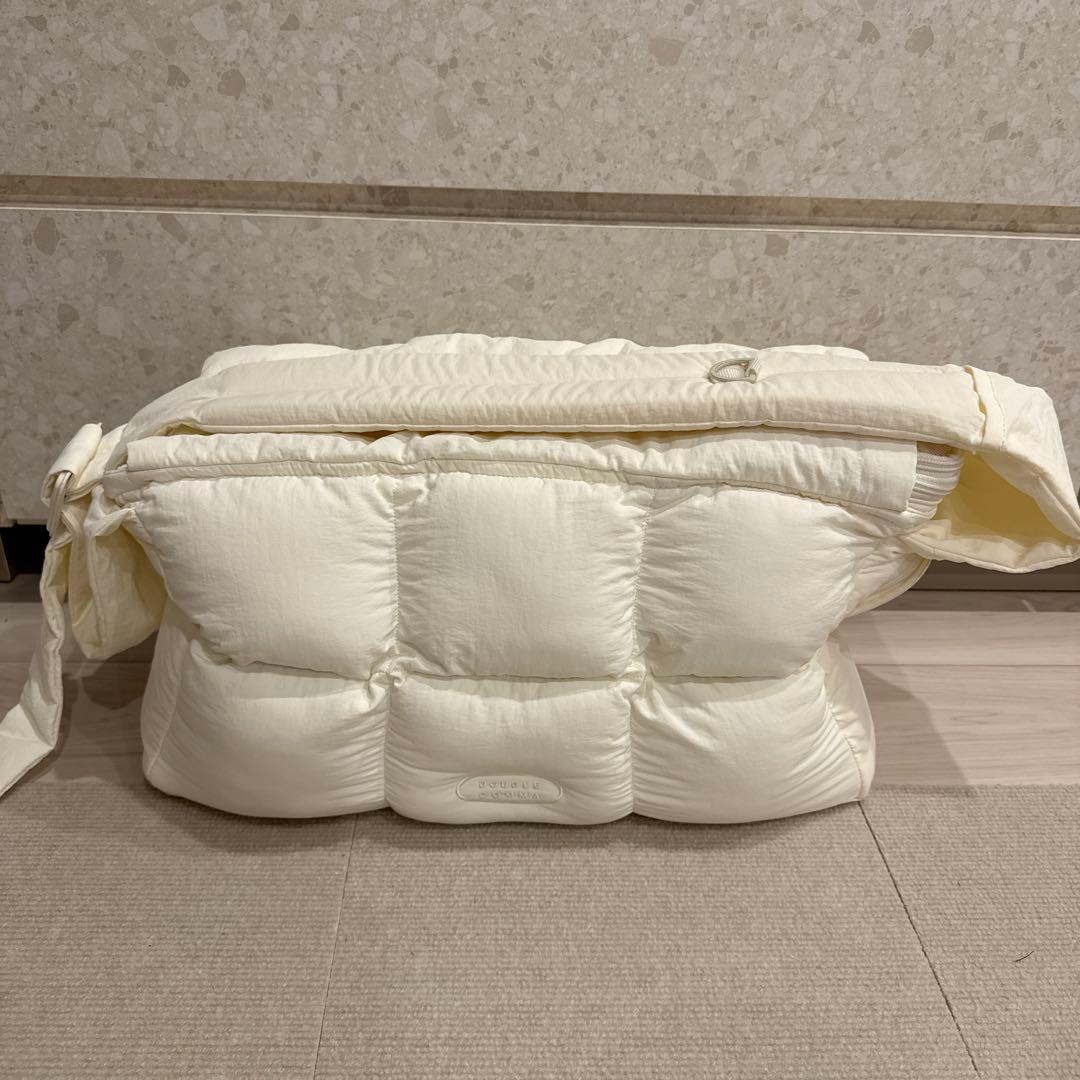 美品 韓国DOUBLE COMMA CLOUD BAG（IVORY）スリング