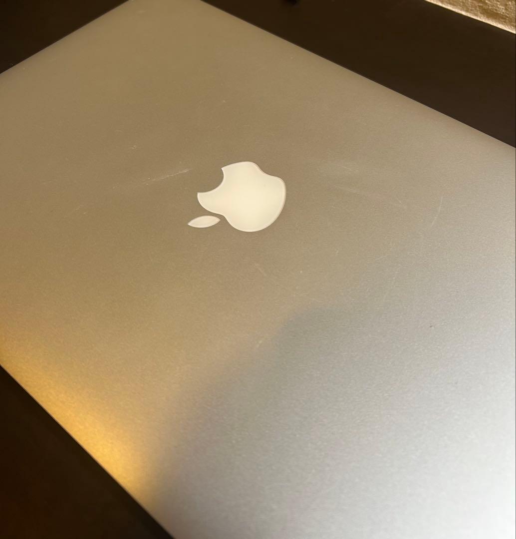 Apple MacBook Air 13㌅ 2015年 256GB 充電77