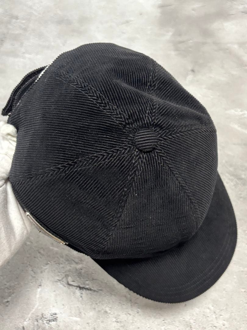 プラダ PRADA　トライアングル ロゴ プレート　コーデュロイ　キャップ