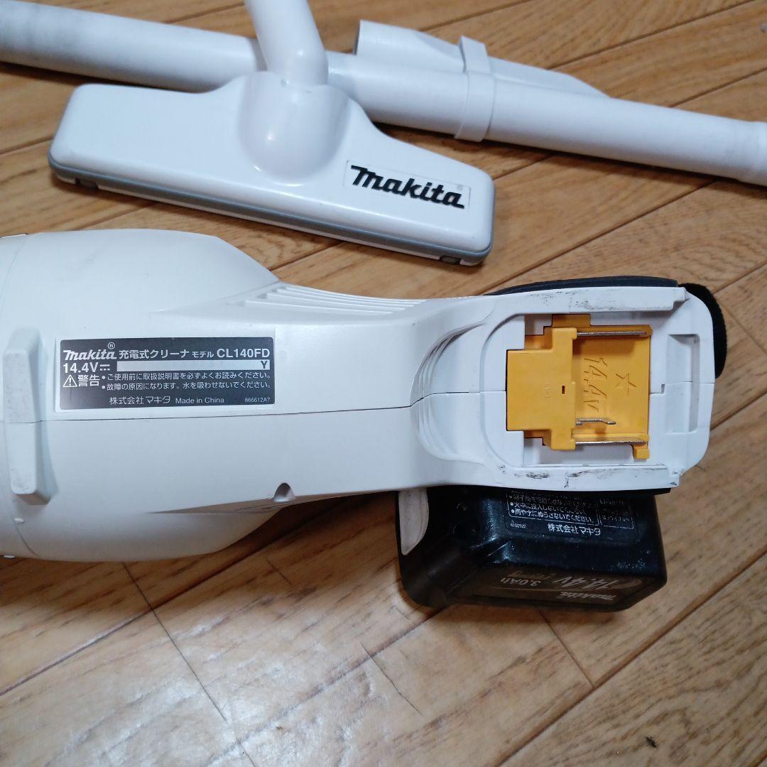 マキタ14.4V充電式クリーナーCL140FD バッテリーBL1430付