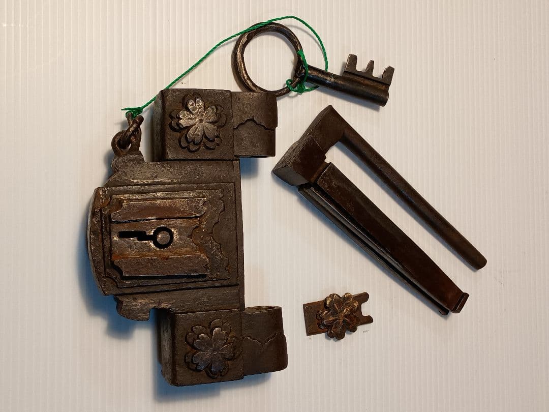 阿波錠前 蔵錠 カジヤバラ住源作 ６枚バネ