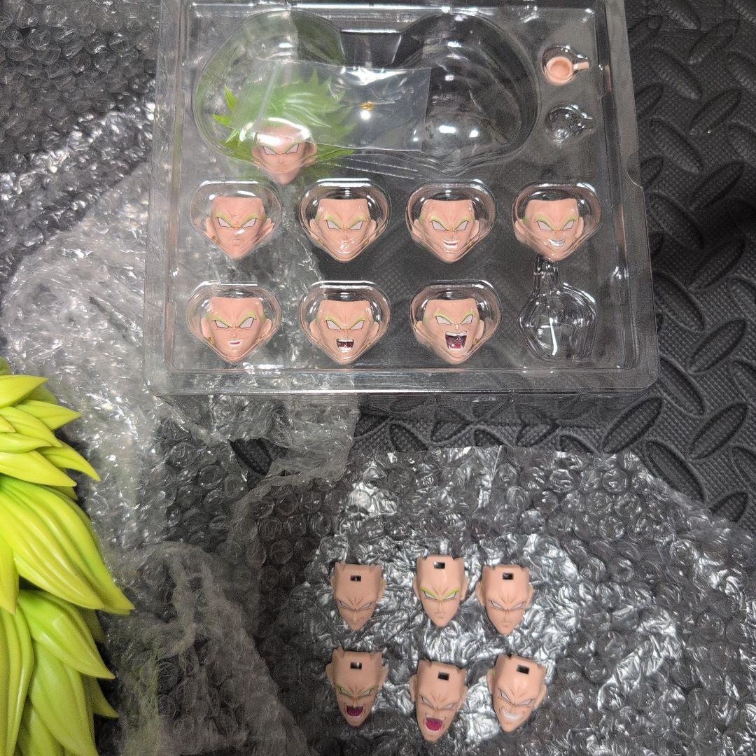 Kong studio ブロリー　ssj3　ドラゴンボール