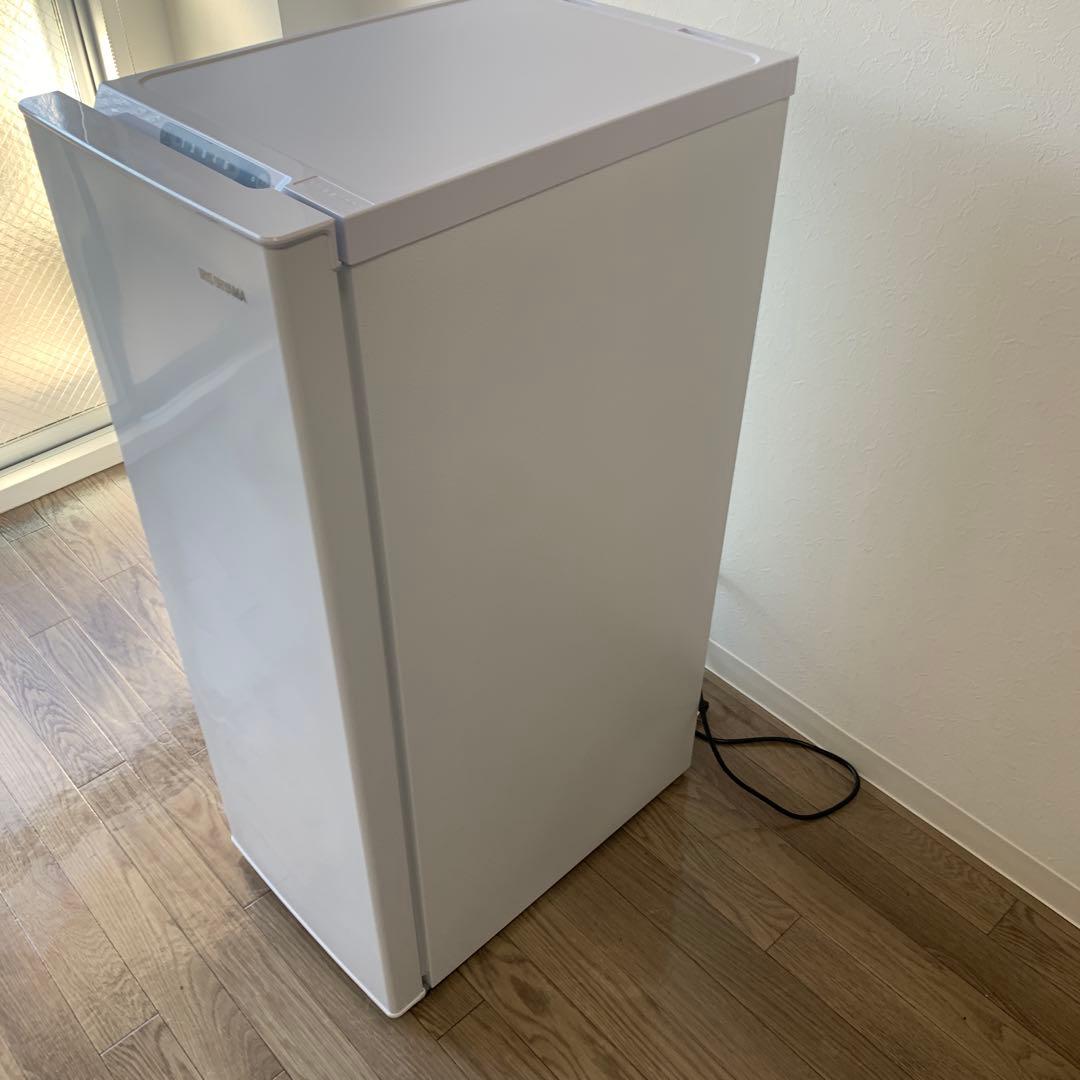 2024年製　スキマックス80L アイリスオーヤマ ノンフロン冷凍庫