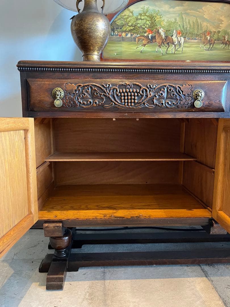 イギリス　アンティークキャビネット