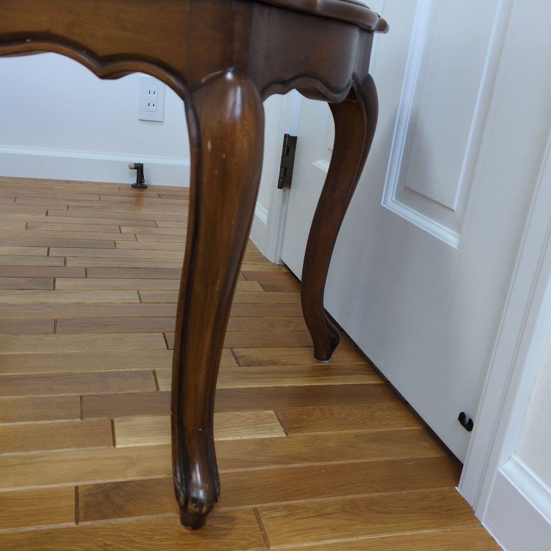 【送料はこちら持ち☆】アンティーク木製クラッシックテーブル　エレガント