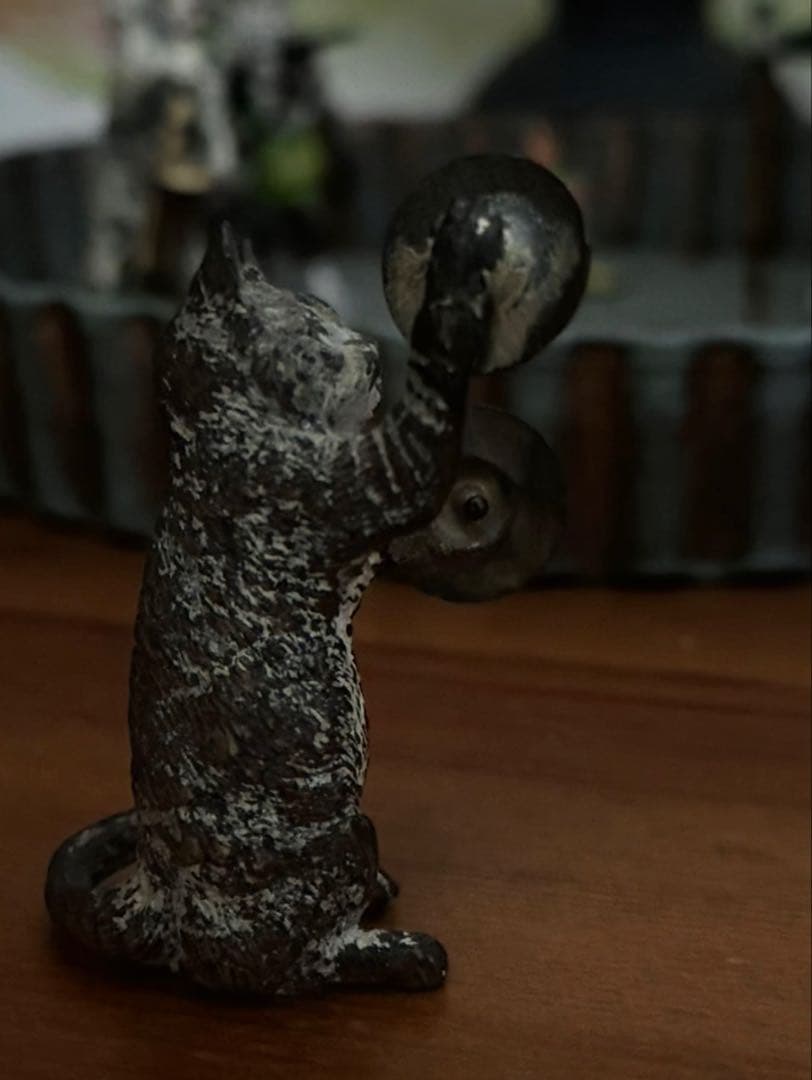 ヴィエナブロンズ　【シンバルを鳴らす猫】アンティーク