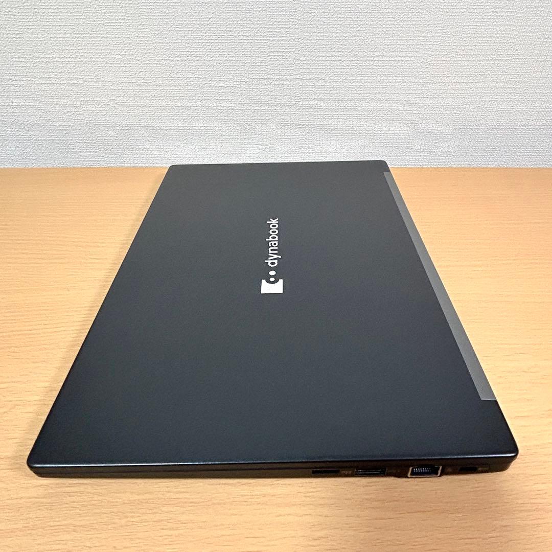 美品 東芝 dynabook G83/KW 512GB 16GB 第12世代