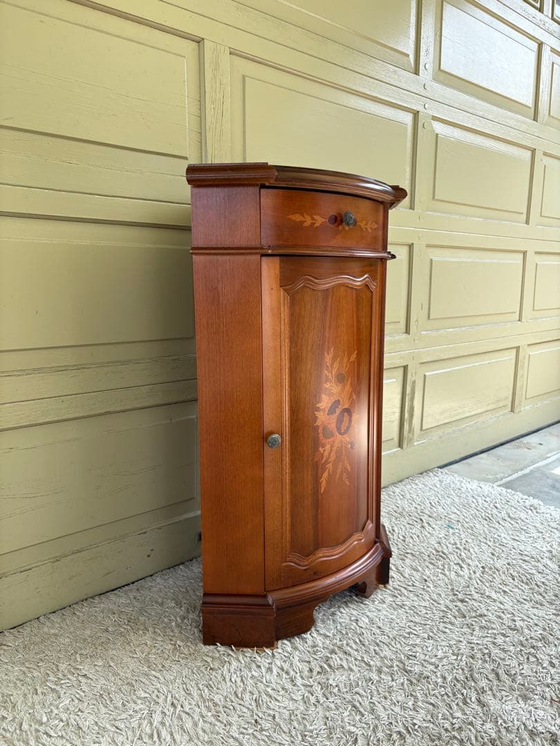 【イタリア製 象嵌細工 コーナーキャビネット】アンティーク調 インテリア家具