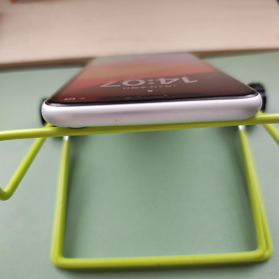 【美品】iPhone XR 64GB ホワイト本体