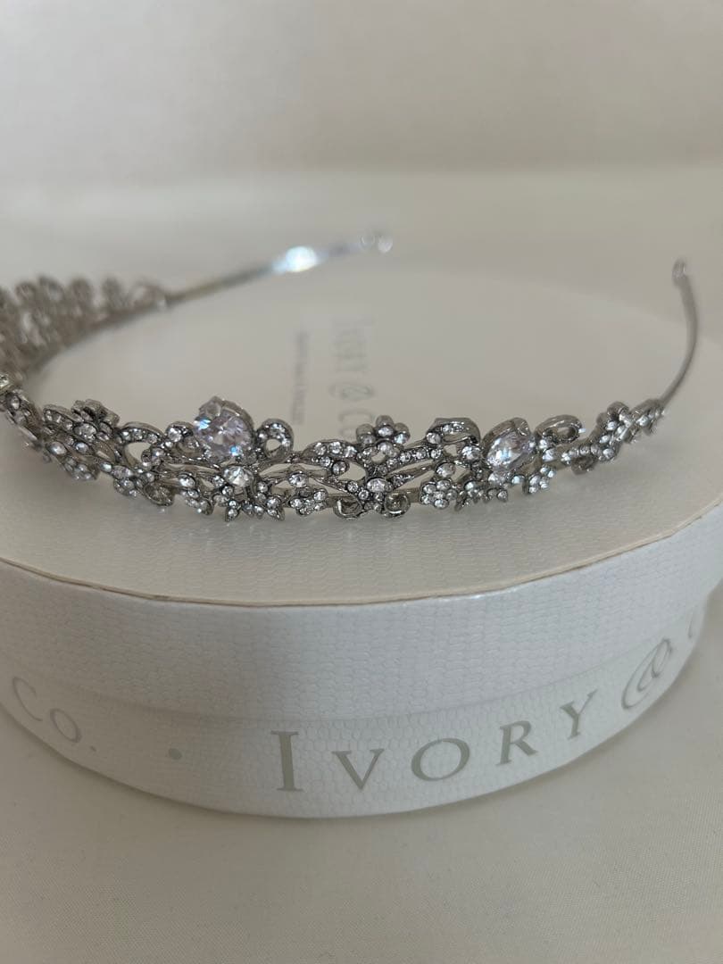 Ivory & Co. Elizabethティアラ
