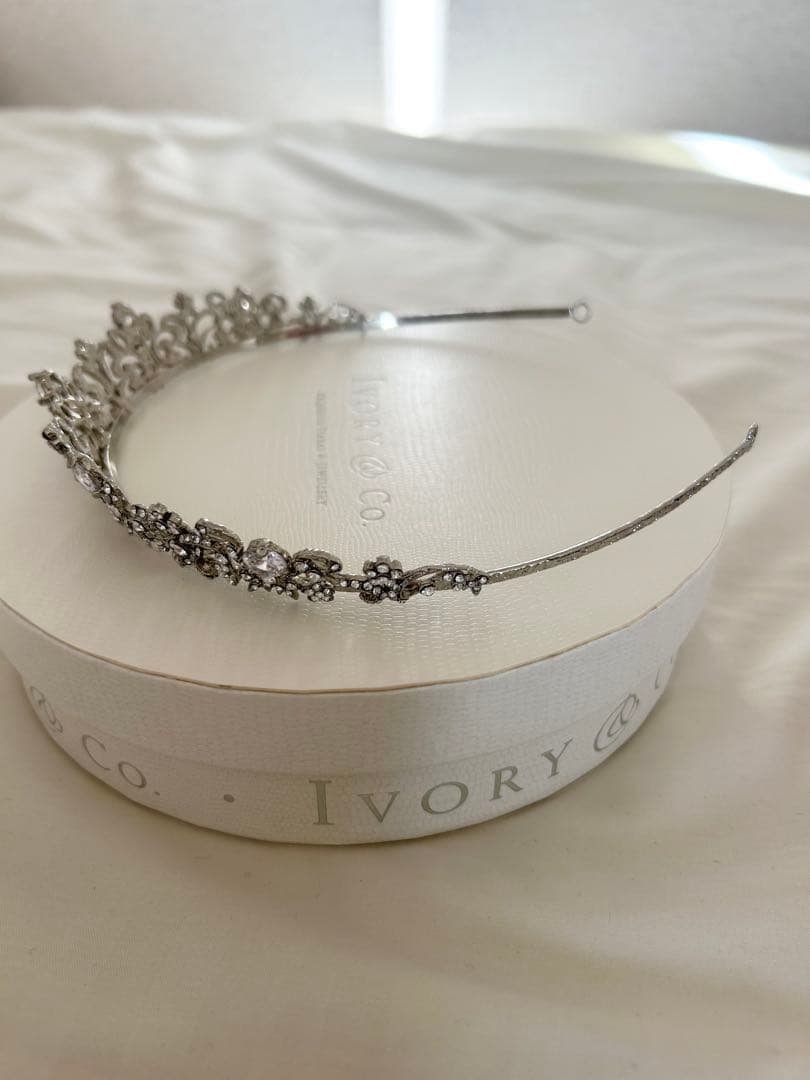 Ivory & Co. Elizabethティアラ