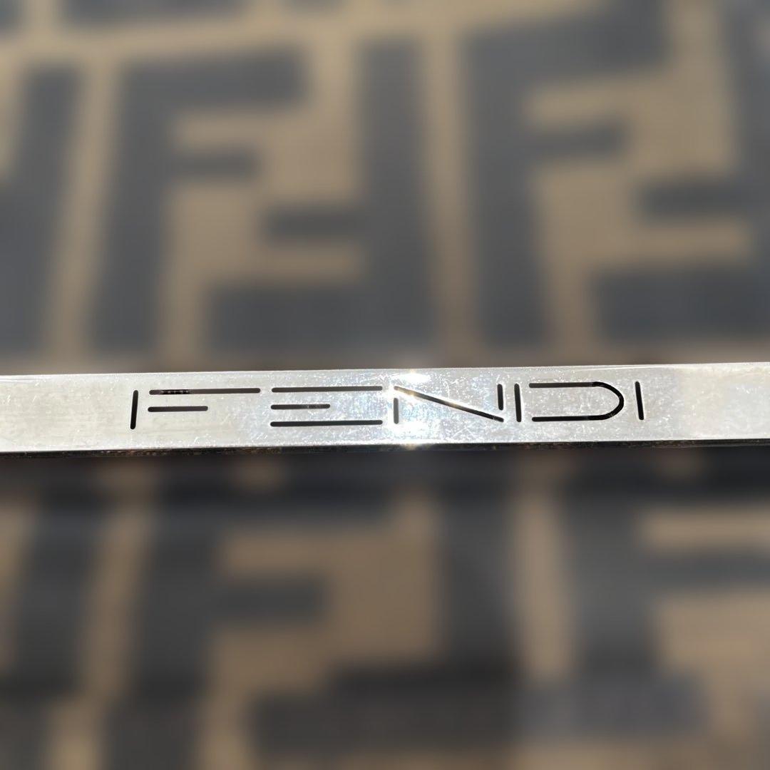 【超美品】FENDI FFロゴ ショルダーバッグ