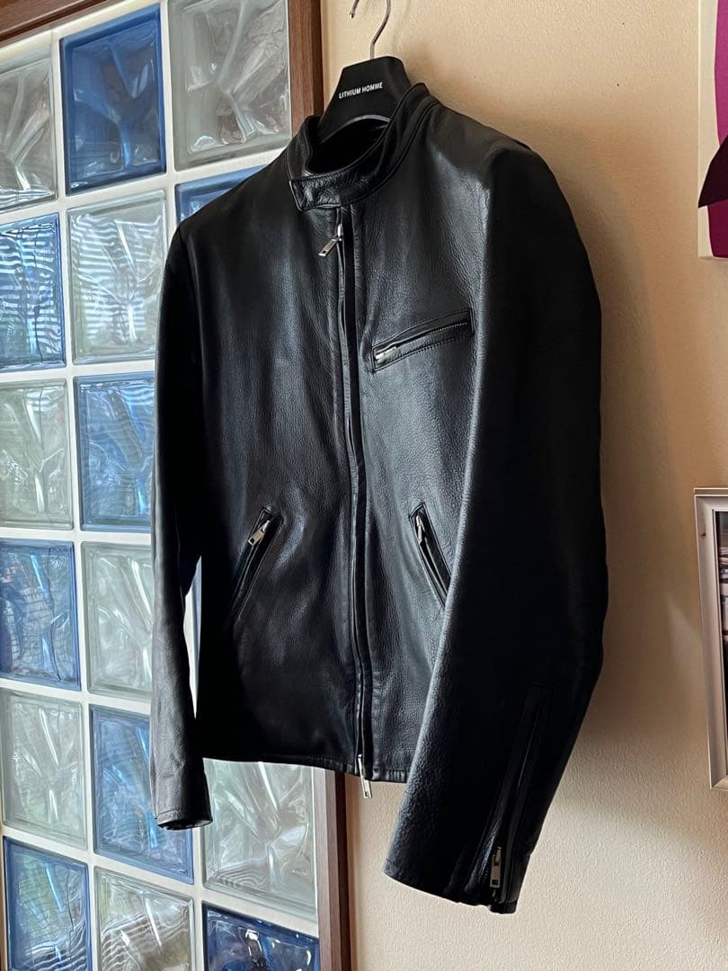 リチュウムオム　シングルライダース 美品　専用ハンガー付き