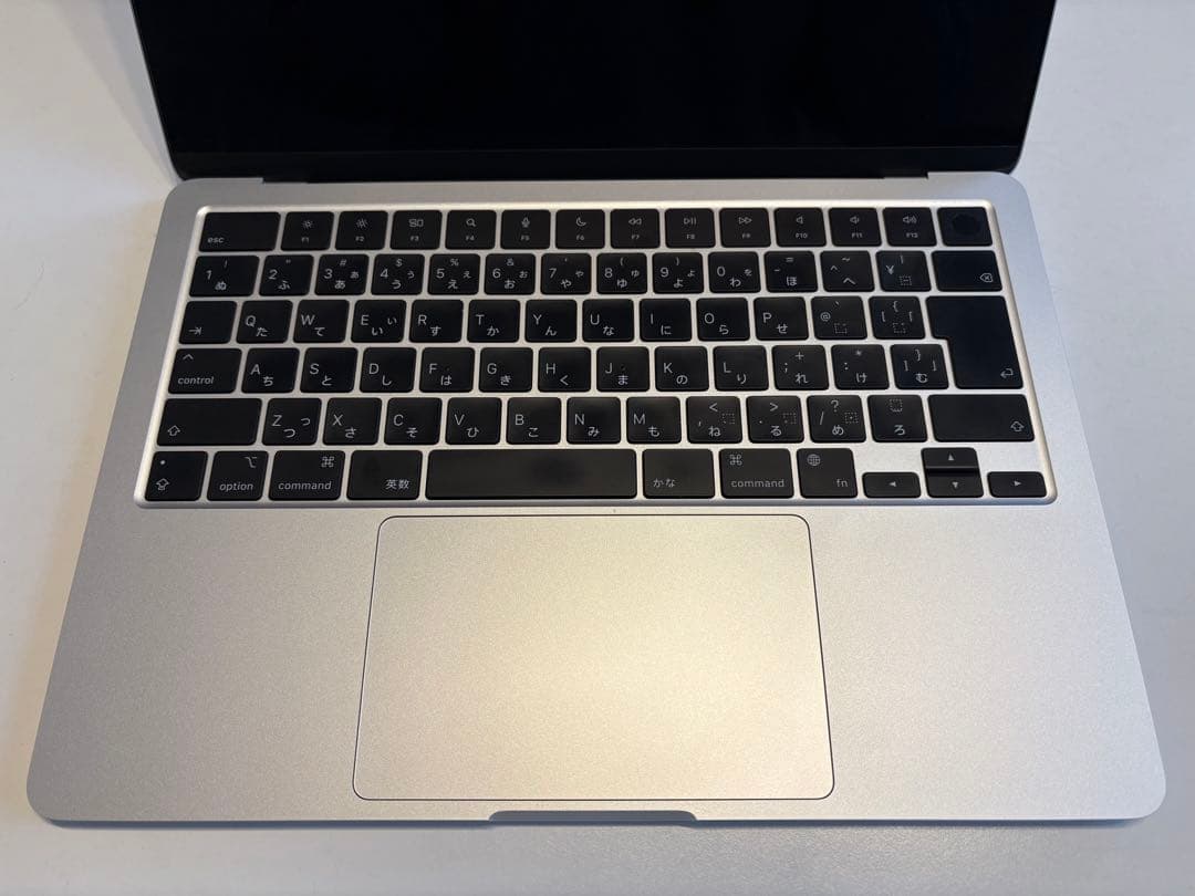 【たるぎうゆ】M2 MacBookAir 13インチ 256GB 8GB
