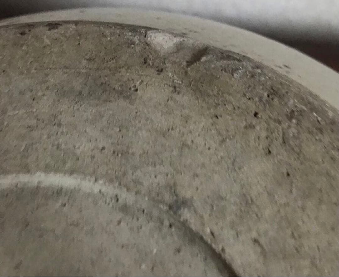 骨董品　　古道具　年代物　大きい鉢　　刻印有り　希少