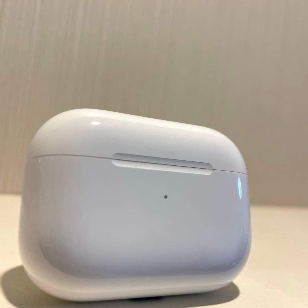 【AirPods Pro 第1世代 】本体 ホワイト 充電ケース付き