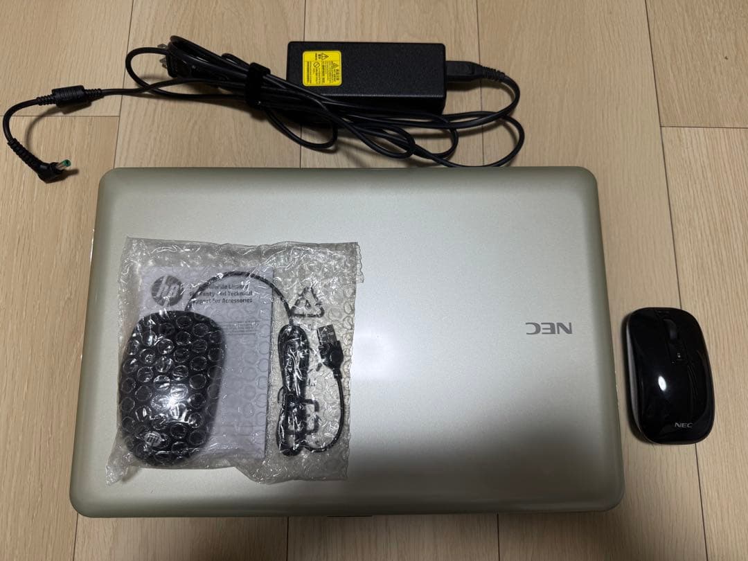 美品NEC PC-GL2456EAS ノートPC