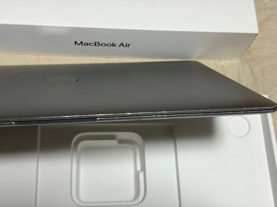 MacBook Air シルバー