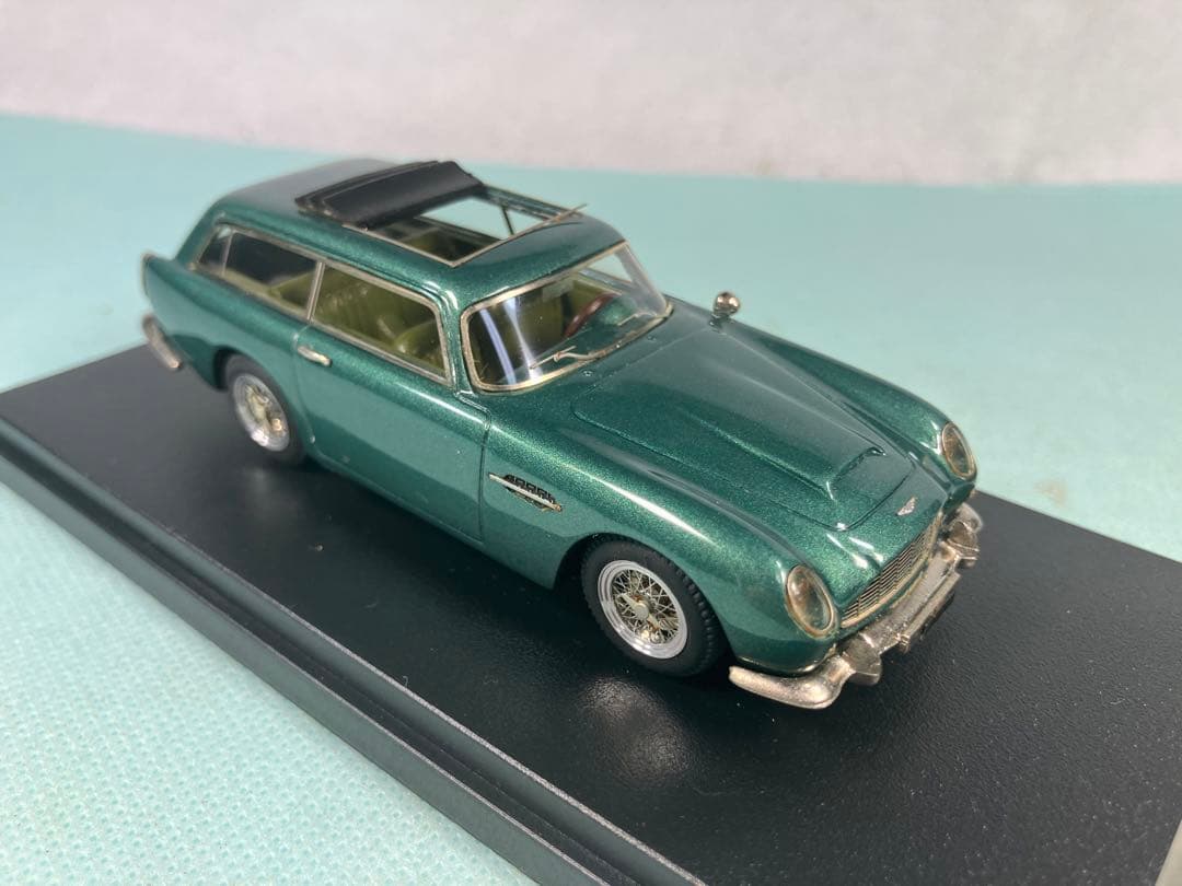 Aston Martin DB5 Shooting Brake 1963 限定品