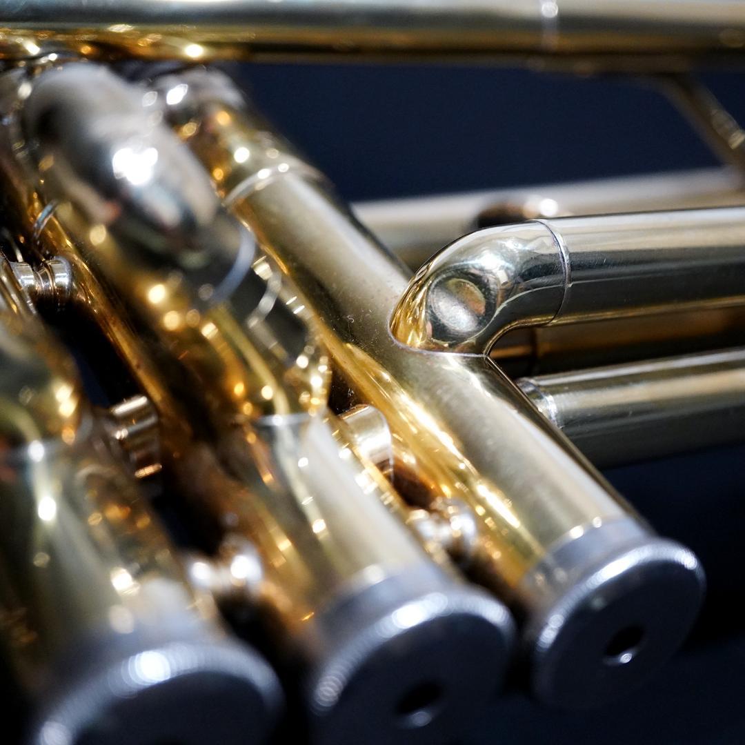 【アンラッカー】YAMAHAトランペット YTR233／マウスピース／簡易バッグ