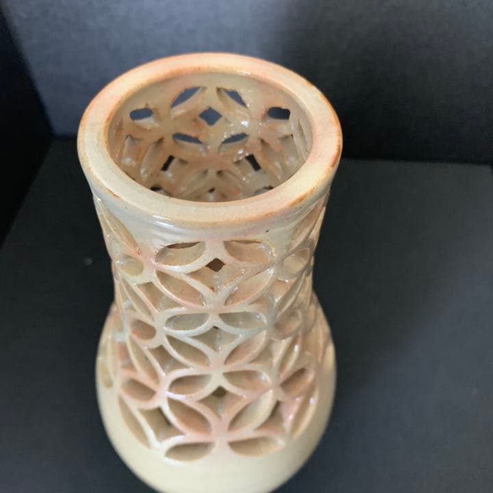 萩焼深川本窯　12代　田原陶兵衛　七宝透し杓立　　杓立