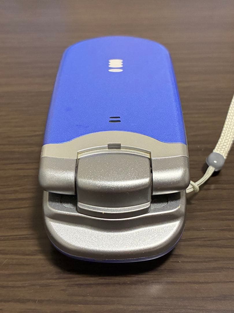 【美品・完動品】ドコモ ガラケー mova P506iC 充電ケーブル付き