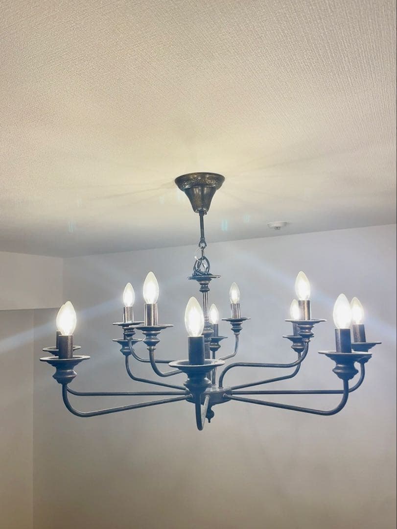 【週末限定お値下げ‼️】シャンデリア　シンプル　アンティーク　英国