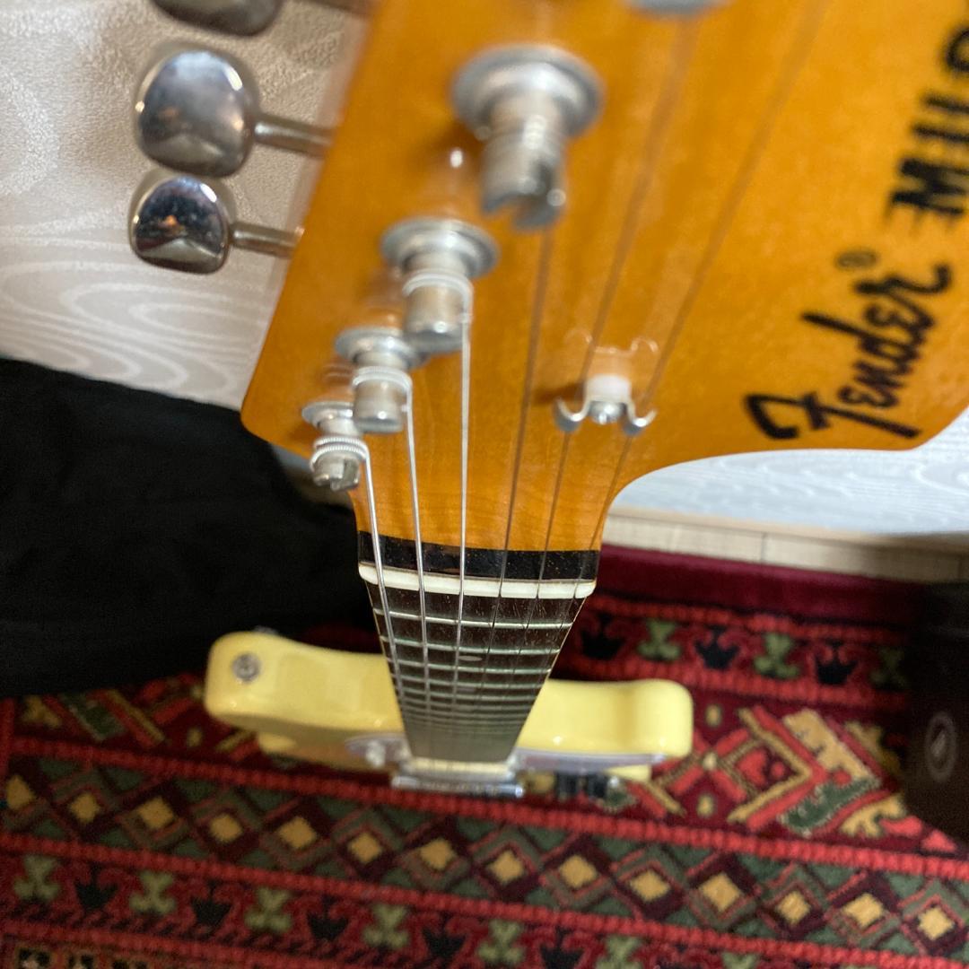 ギター Fender JAPAN Classic 70s MG69 /VWH