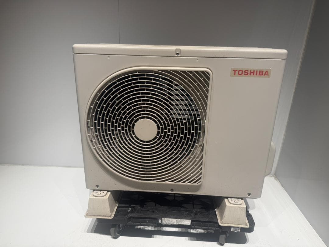 301　TOSHIBA　2020年製エアコン　6～8畳用　整備済み
