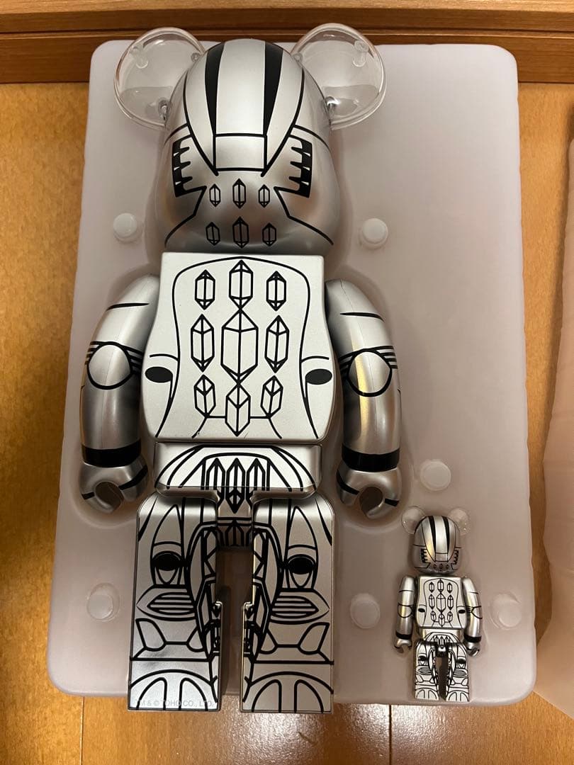 メカゴジラ1993 ベアブリック400%、100%