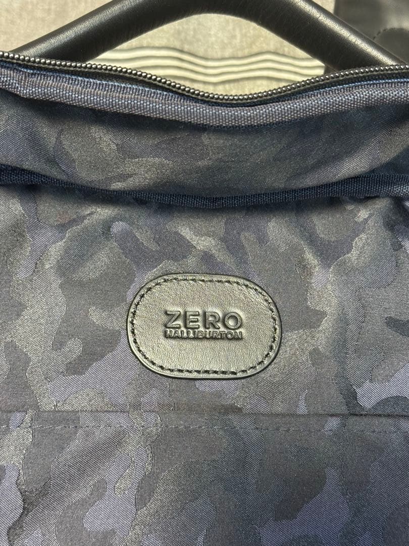 ゼロハリバートン Z-PACK type-C B4 15.6インチ 81212