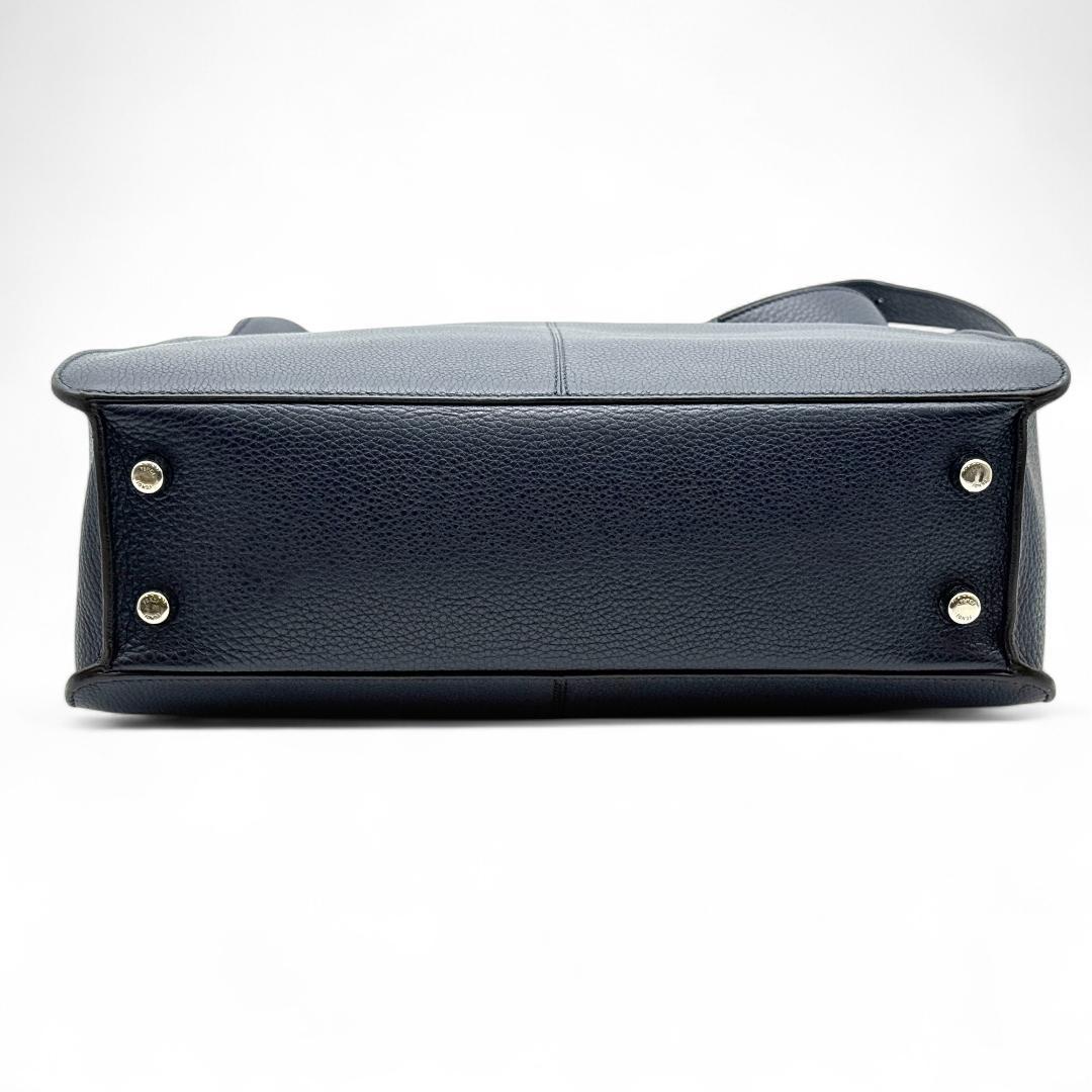 M6147 フェンディ ピーカブー アイシーユー 2WAYショルダーバッグ