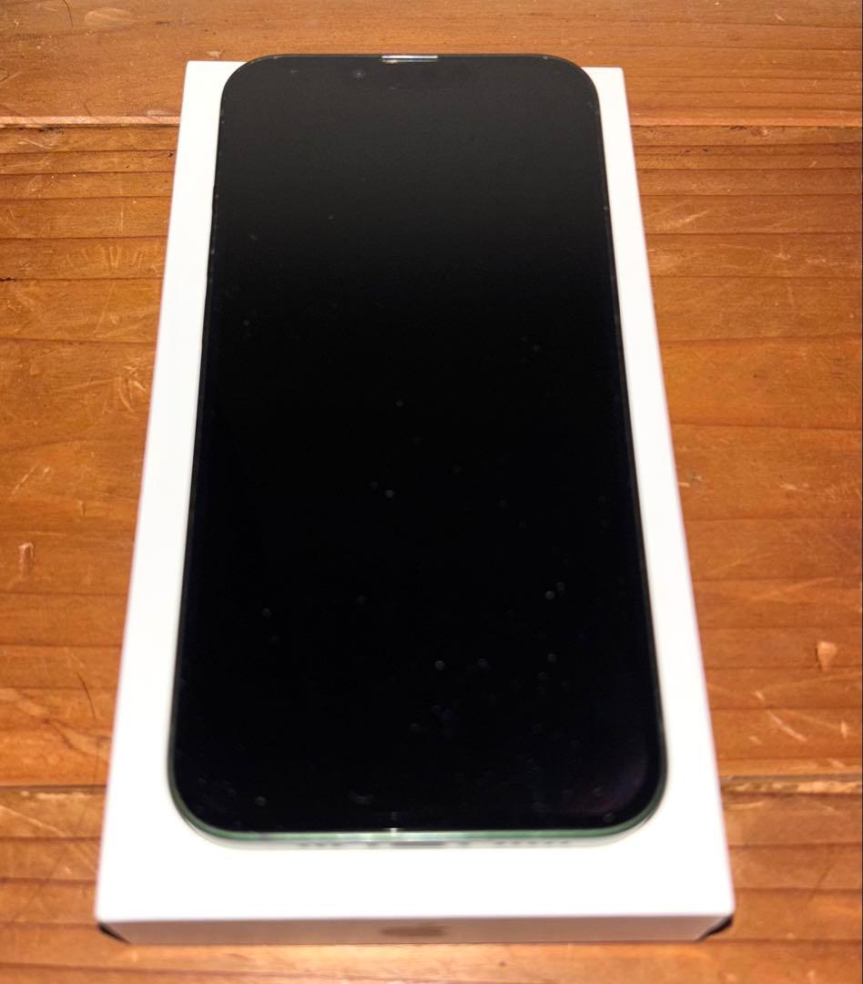Apple iPhone 13 グリーン